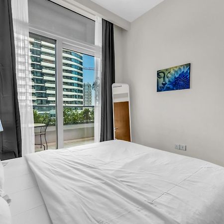 Wonderful Reva Aparthotel Downtown Dubai Exteriör bild