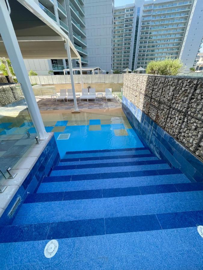 Wonderful Reva Aparthotel Downtown Dubai Exteriör bild