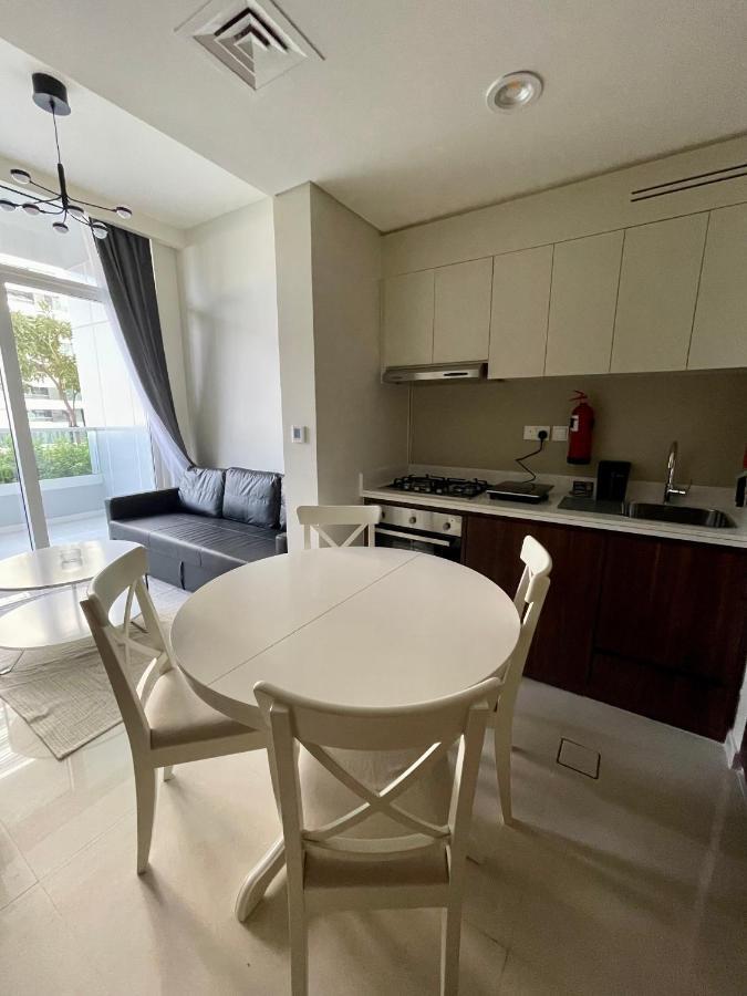 Wonderful Reva Aparthotel Downtown Dubai Exteriör bild