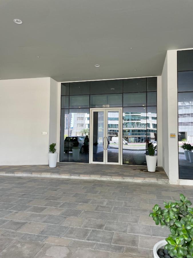 Wonderful Reva Aparthotel Downtown Dubai Exteriör bild
