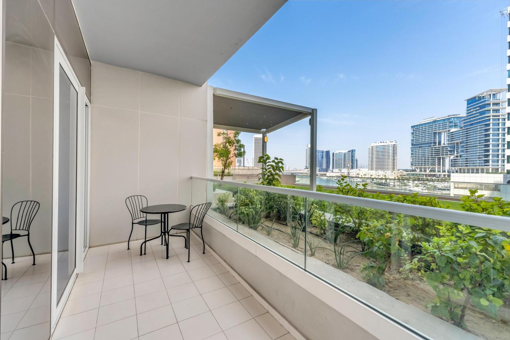 Wonderful Reva Aparthotel Downtown Dubai Exteriör bild